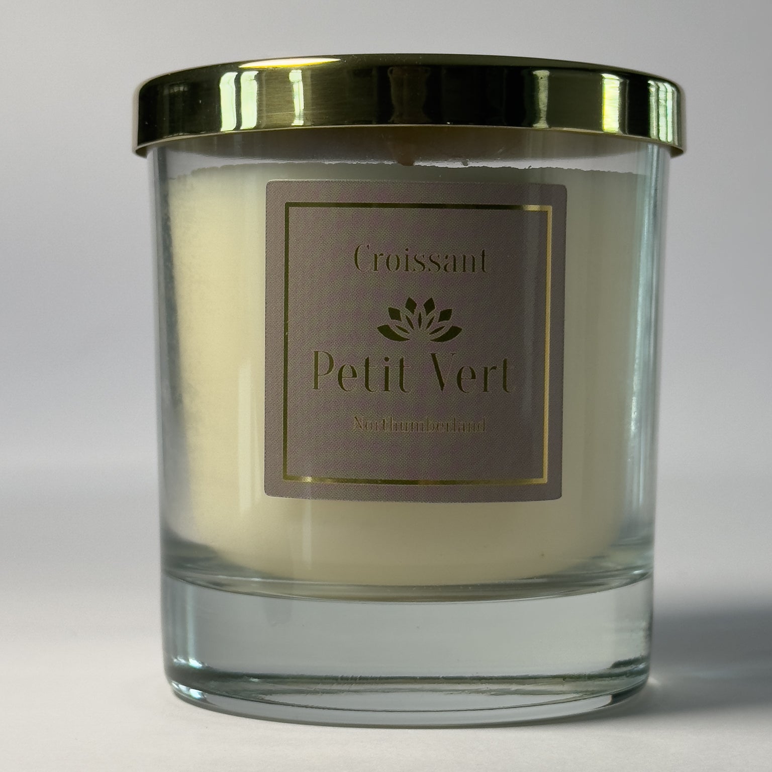 Petit Vert, Soy wax , handmade, Croissant candle