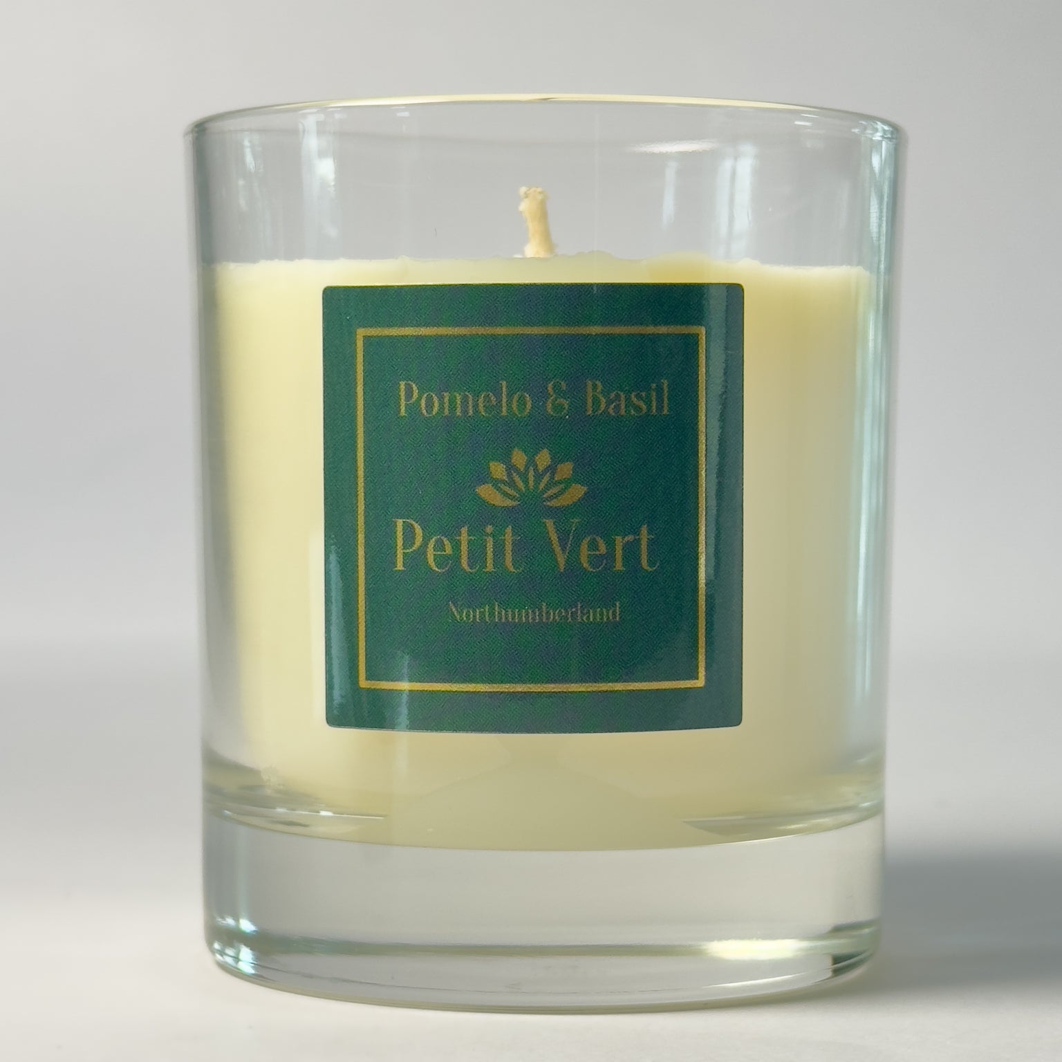 Petit Vert Pomelo & Basil Soy Wax Candle