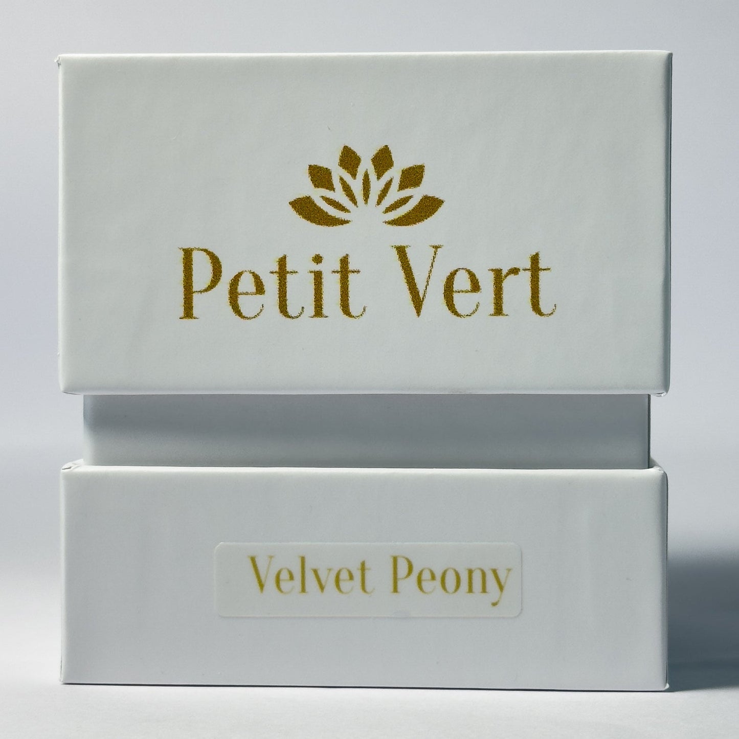 Petit Vert Velvet Peony Soy Wax Candle